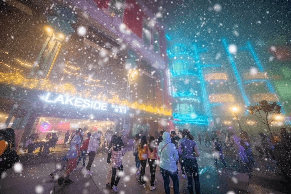 Genting Winter Wonderland 2023 - Snowing