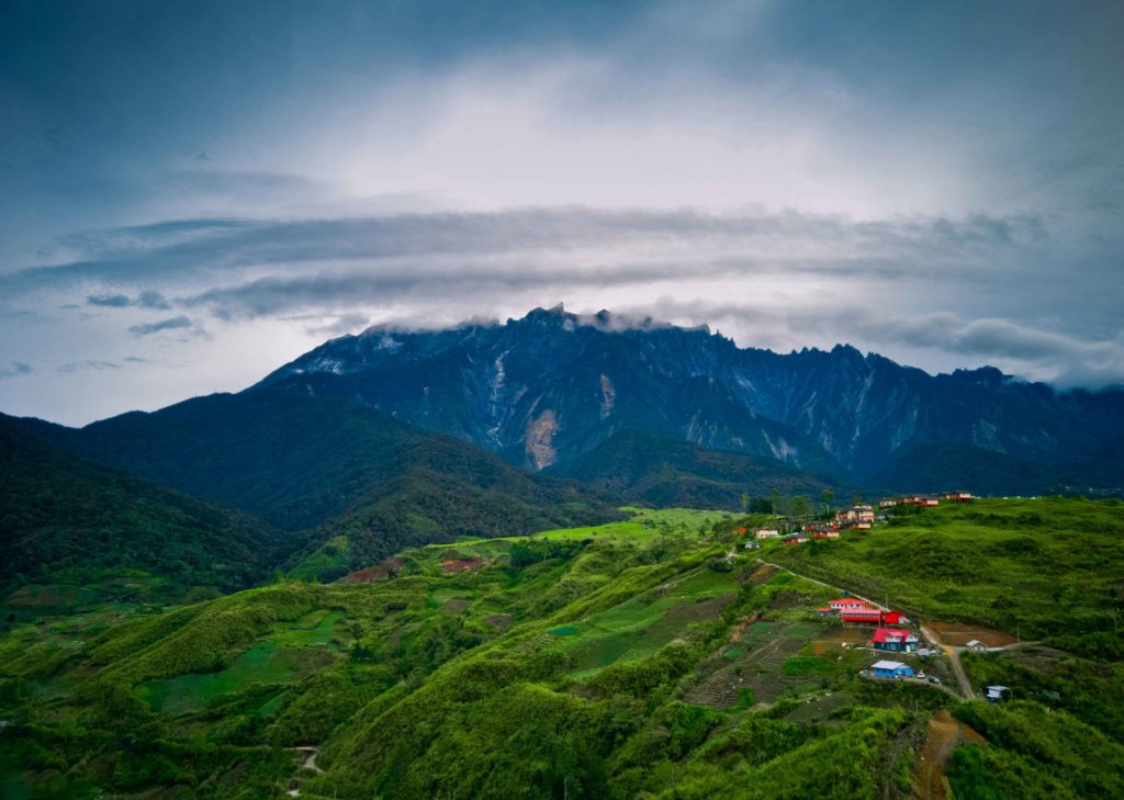 mount kinabalu picture