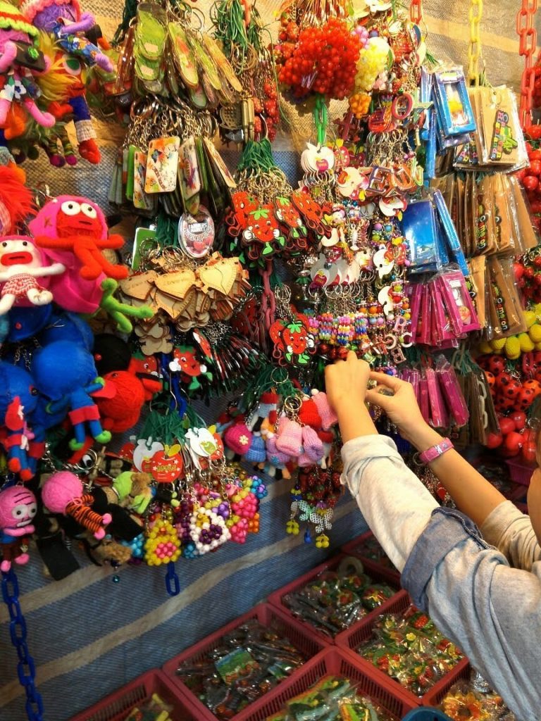Souvenir Vendor