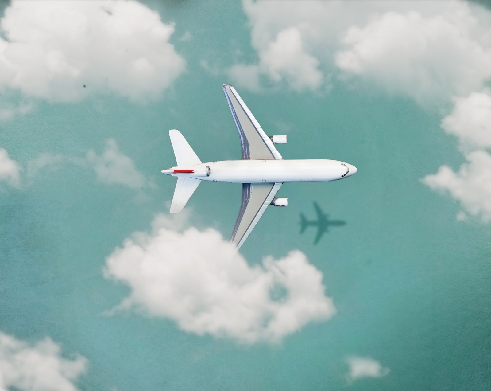 a plane flying bound to Kuala Lumpur from Singapore