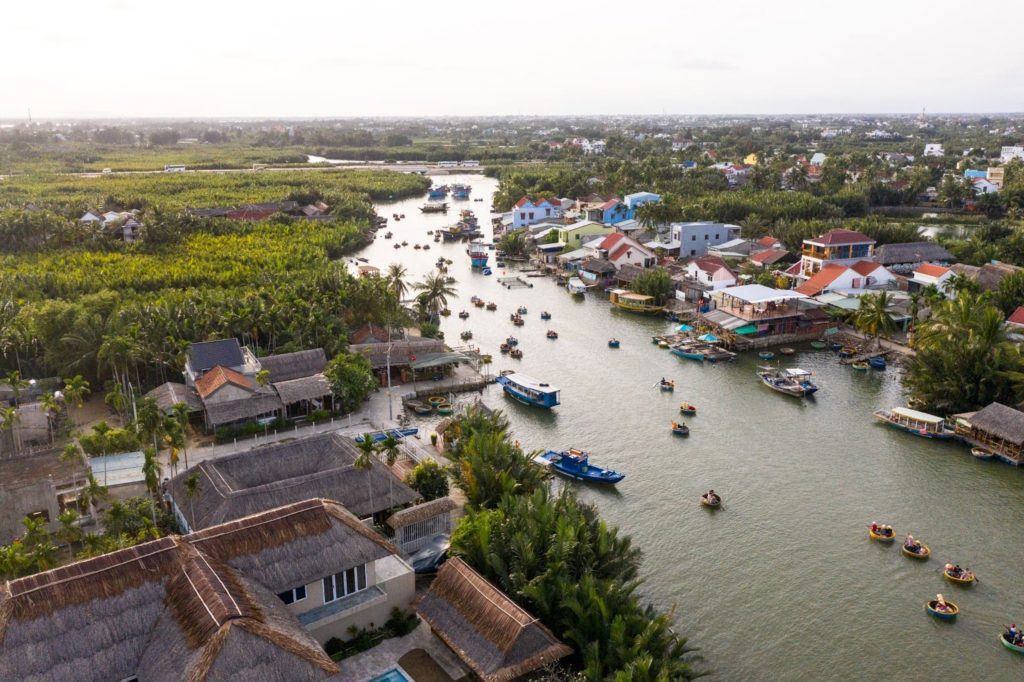 bamboo basket boat ride through Cam Thanh Coconut Village