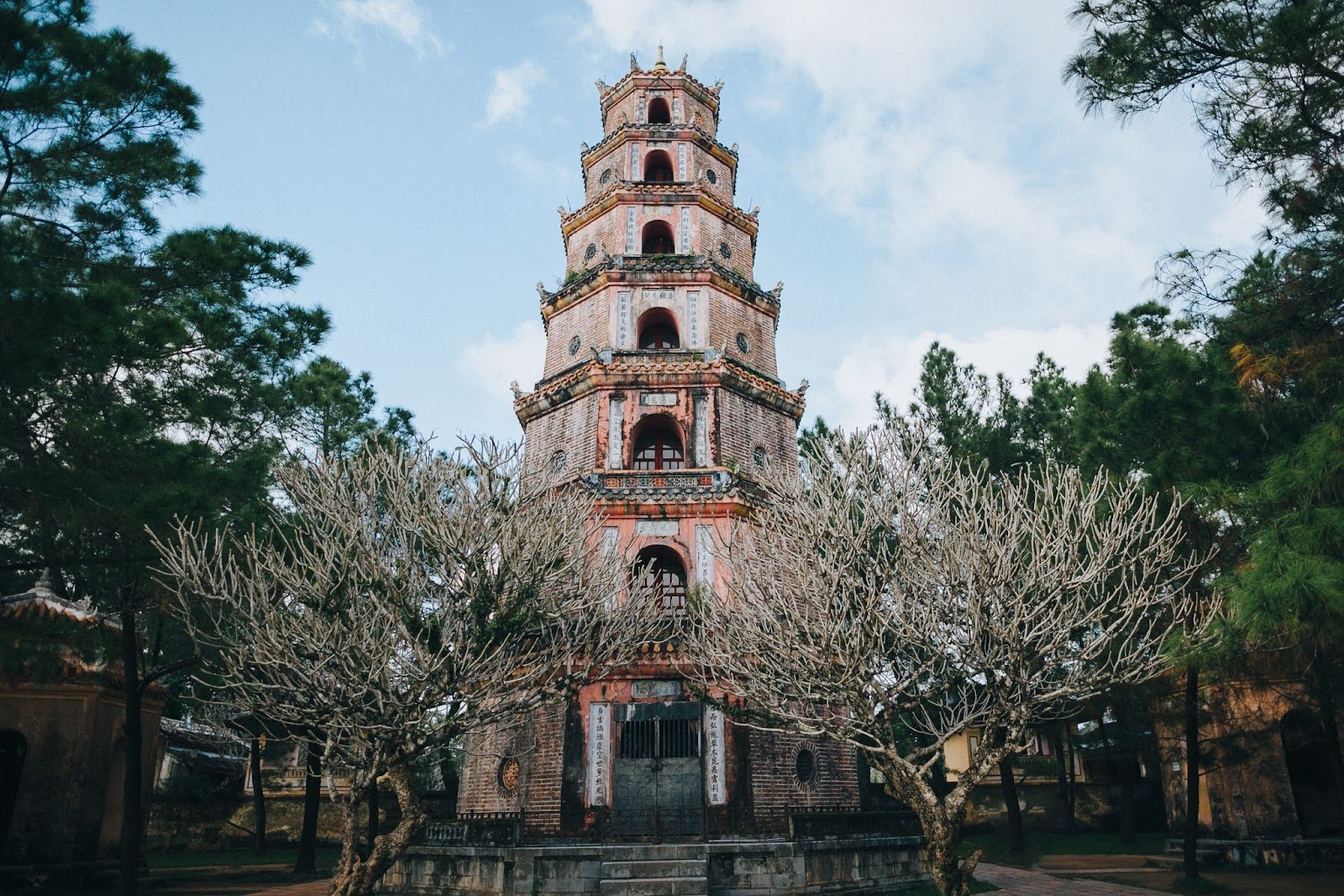 then mu pagoda